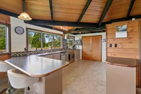 Photo of property in 942 State Highway 5, Hamurana, Rotorua, 3072