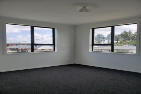 Photo of property in 1 Inverness Avenue, Hamilton East, Hamilton, 3216