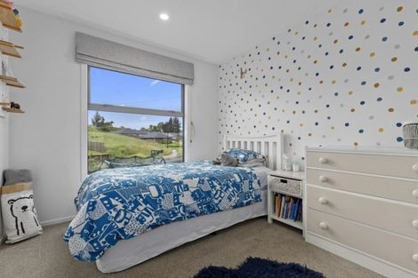 Photo of property in 1 Oolong Court, Huntington, Hamilton, 3210