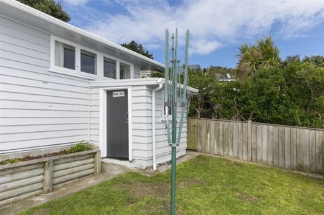 Photo of property in 18 Ahuriri Street, Strathmore Park, Wellington, 6022