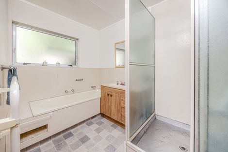 Photo of property in 2/1 West Street, Papakura, 2110