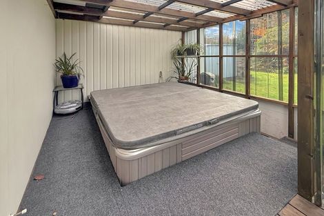 Photo of property in 38 Invergarry Road, Hilltop, Taupo, 3330