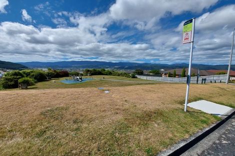 Photo of property in 45 Kirton Drive, Riverstone Terraces, Upper Hutt, 5018