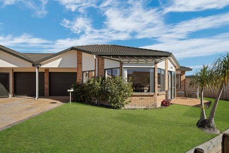 Photo of property in 10/169 Sturges Road, Henderson, Auckland, 0612