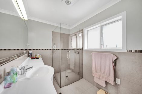 Photo of property in 38 Manawapou Road, Hawera, 4610