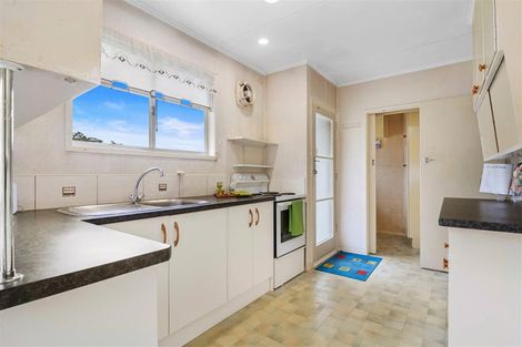 Photo of property in 15 Corilin Place, Mangakakahi, Rotorua, 3015