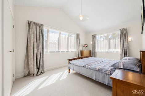 Photo of property in 4/125 Woburn Road, Woburn, Lower Hutt, 5010