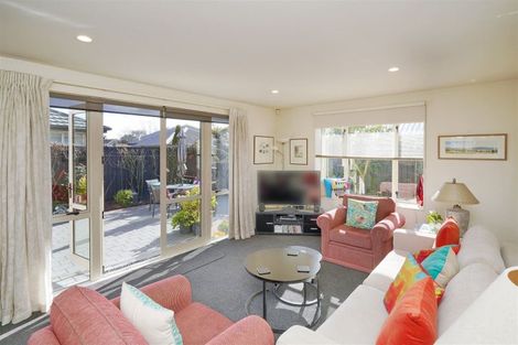 Photo of property in 38m English Street, Sockburn, Christchurch, 8042