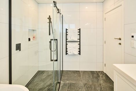 Photo of property in 5 Saint Francis Grove, Waterloo, Lower Hutt, 5011