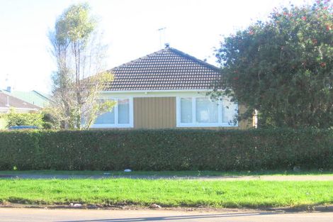 Photo of property in 1 Caspar Road, Papatoetoe, Auckland, 2025