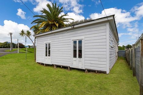 Photo of property in 3 Gorran Avenue, Gonville, Whanganui, 4501