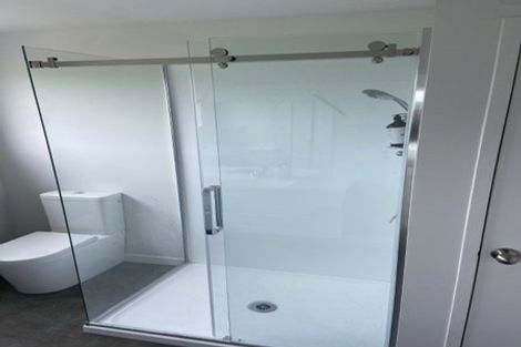 Photo of property in 42 Bream Revel Way, Karaka, Papakura, 2580