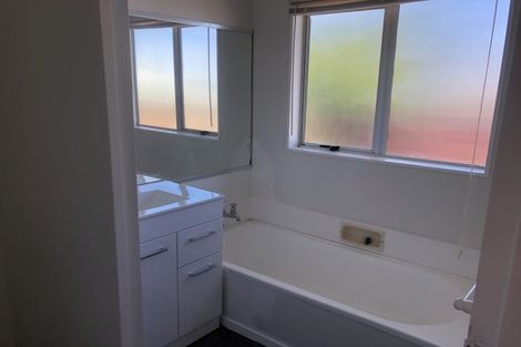 Photo of property in 13 Kaitangata Crescent, Kelson, Lower Hutt, 5010