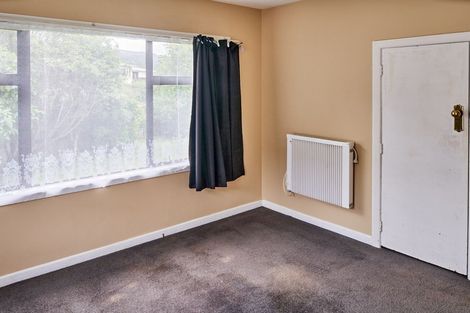 Photo of property in 5 Puriri Street, Wainuiomata, Lower Hutt, 5014