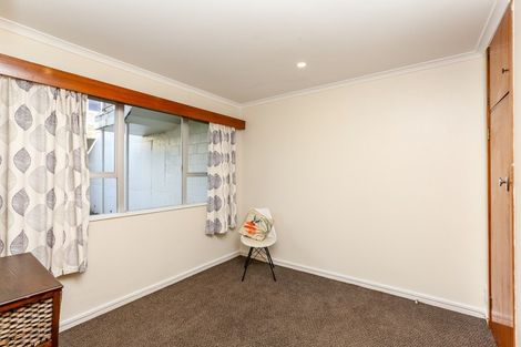 Photo of property in 6d Davies Lane, New Plymouth, 4310