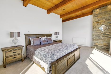 Photo of property in 16 Mistake Drive, Lake Tekapo, 7999