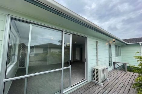 Photo of property in 377 Bucklands Beach Road, Bucklands Beach, Auckland, 2012