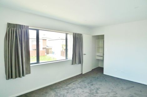 Photo of property in 28 Rakich Place, Henderson, Auckland, 0612