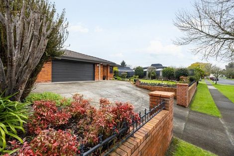 Photo of property in 2 Pascal Place, Flagstaff, Hamilton, 3210