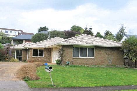 Photo of property in 13 Aloma Way, Glenview, Hamilton, 3206