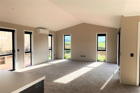 Photo of property in 8 Tarn Close, Richmond, 7020