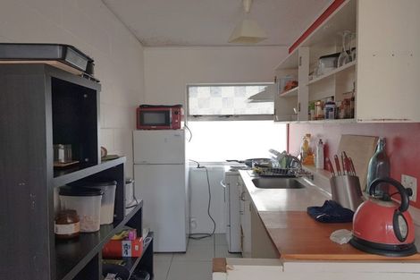 Photo of property in Melksham Towers, 201/131 Brougham Street, Mount Victoria, Wellington, 6011