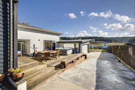 Photo of property in 268 Whirinaki Road, Eskdale, Napier, 4182