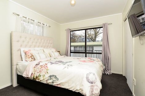 Photo of property in 393 Kahikatea Drive, Dinsdale, Hamilton, 3204