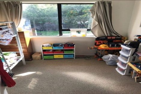 Photo of property in 6 Rainbow Place, Wattle Downs, Auckland, 2103