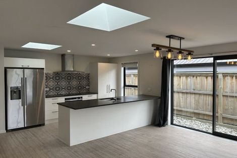 Photo of property in 51 Howden Drive, Jacks Point, 9371