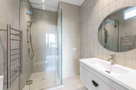 Photo of property in 1b Maranui Avenue, Point Chevalier, Auckland, 1022