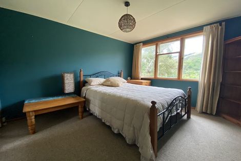 Photo of property in 6 Weku Road, Pukerua Bay, 5026