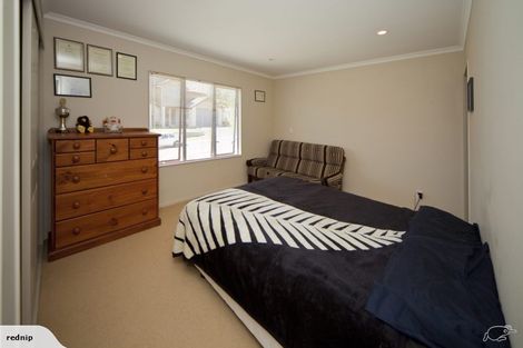 Photo of property in 3 Jomard Terrace, Northcross, Auckland, 0632