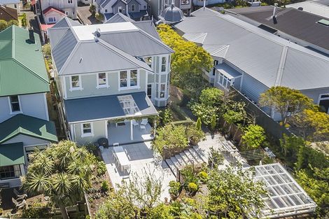 Photo of property in 89 Brougham Street, Mount Victoria, Wellington, 6011