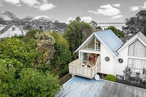 Photo of property in 1/7 Beach Haven Road, Beach Haven, Auckland, 0626