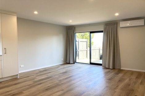 Photo of property in 14/15 Sunhill Road, Sunnyvale, Auckland, 0612