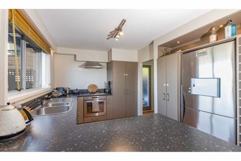 Photo of property in 523 Marine Parade, South New Brighton, Christchurch, 8062