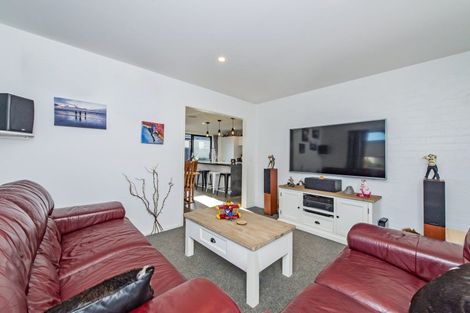 Photo of property in 11 Ragley Way, Rolleston, 7615