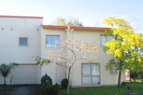 Photo of property in 1 Lockington Avenue, Henderson, Auckland, 0612