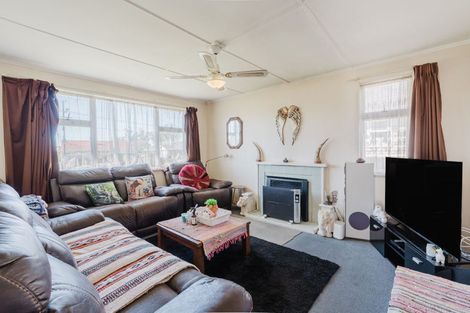 Photo of property in 1071 Hazelmere Crescent, Te Awamutu, 3800