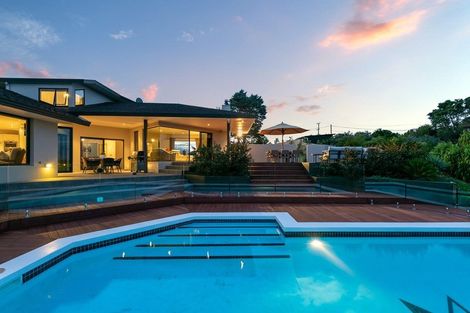 Photo of property in 141 Point View Drive, East Tamaki Heights, Auckland, 2016