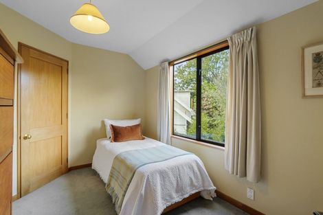 Photo of property in 20 Snowdon Road, Fendalton, Christchurch, 8052