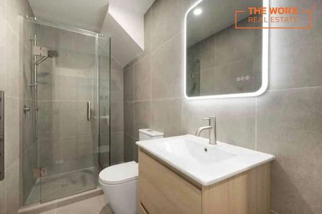 Photo of property in 5/399 Massey Road, Mangere East, Auckland, 2024