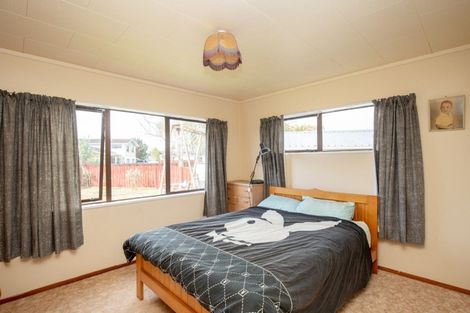 Photo of property in 17 Mahana Road, Ngatea, 3503