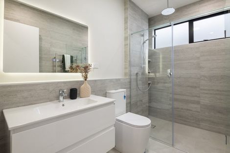 Photo of property in 20 Yellow Pear Lane, Karaka, 2578