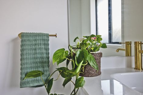 Photo of property in 25 Salford Street, Windsor, Invercargill, 9810