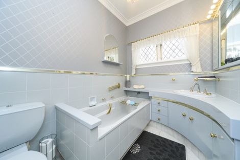 Photo of property in 302 Park Road, Hokowhitu, Palmerston North, 4410