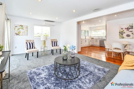 Photo of property in 6 Blanes Road, Weymouth, Auckland, 2103