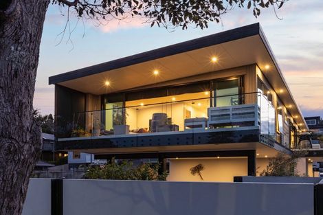 Photo of property in 3a William Bayes Place, Red Beach, 0932