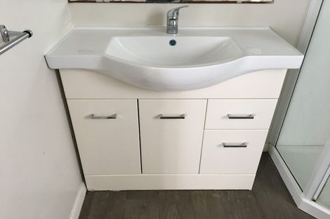 Photo of property in 37 Riddlers Crescent, Petone, Lower Hutt, 5012